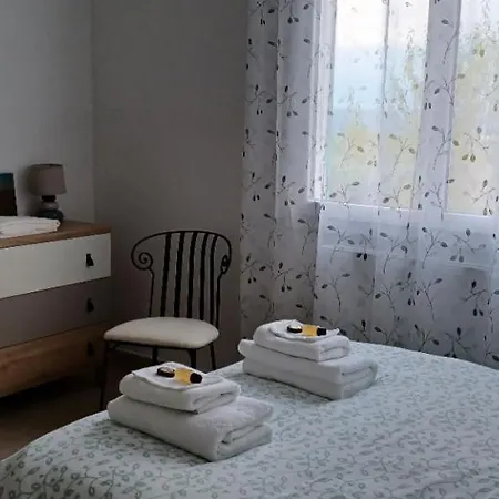 Lamoureuse Holiday home