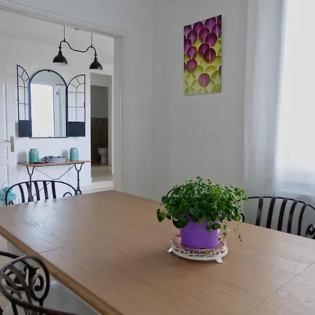 Holiday home Lamoureuse Manosque